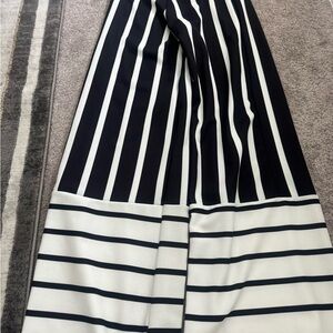 PrettyLittleThing Black & White Stripe Wide-Leg Pants – NWT
